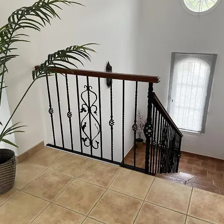 Villa With Private Swimming Pool And Boules Court 40 Minutes From M Laga Málaga